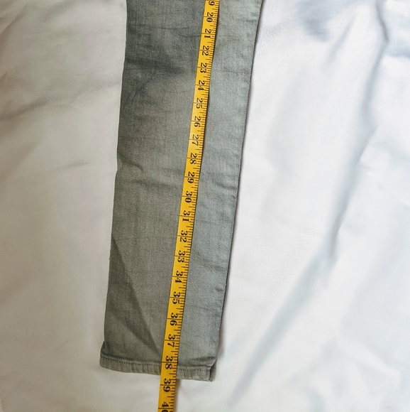 Jeans - Picture 2 of 5